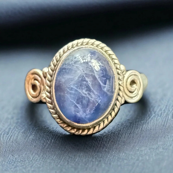 Kyanite Cabochon Bali Sterling Silver Ring (8) - Picture 11 of 11
